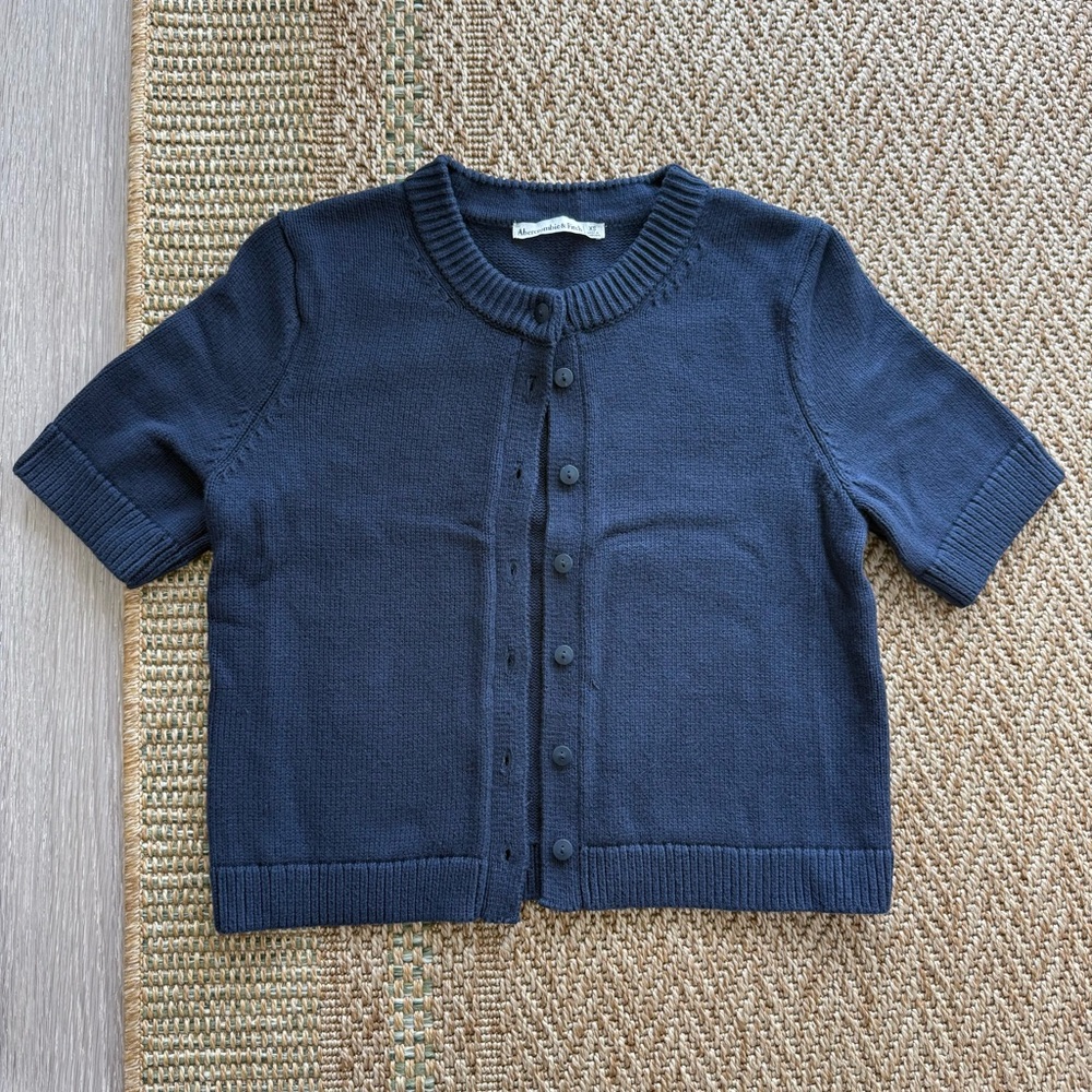 Abercrombie & Fitch Navy Blue Short Sleeve Button Up Knit Cardigan